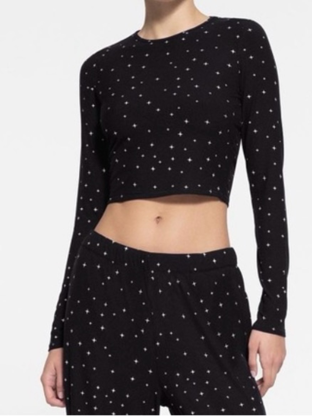 SKIMS Soft Lounge Ribbed Long Sleeve Crop Top in Onyx Sparkle Print